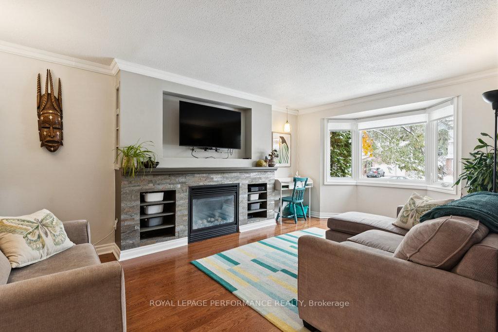 Photo 19 of 1798 Woodhaven Heights, Ottawa, Queenswood Heights South — HOMEH