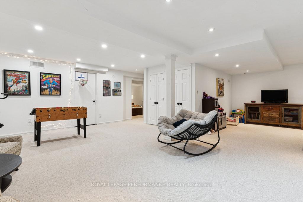 Photo 37 of 1798 Woodhaven Heights, Ottawa, Queenswood Heights South — HOMEH