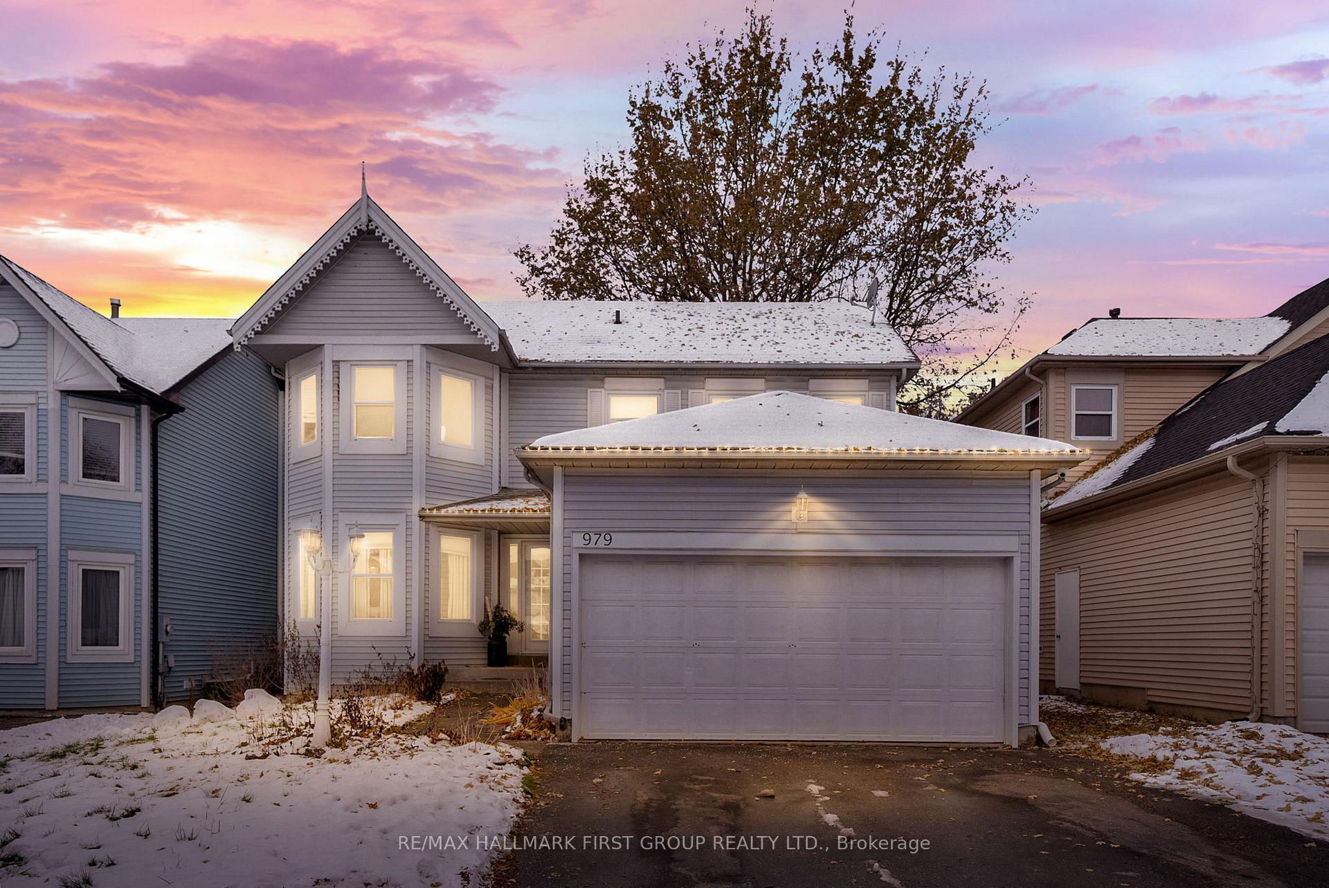Photo 1 of 979 Ripley Crescent, Oshawa, Pinecrest — HOMEH