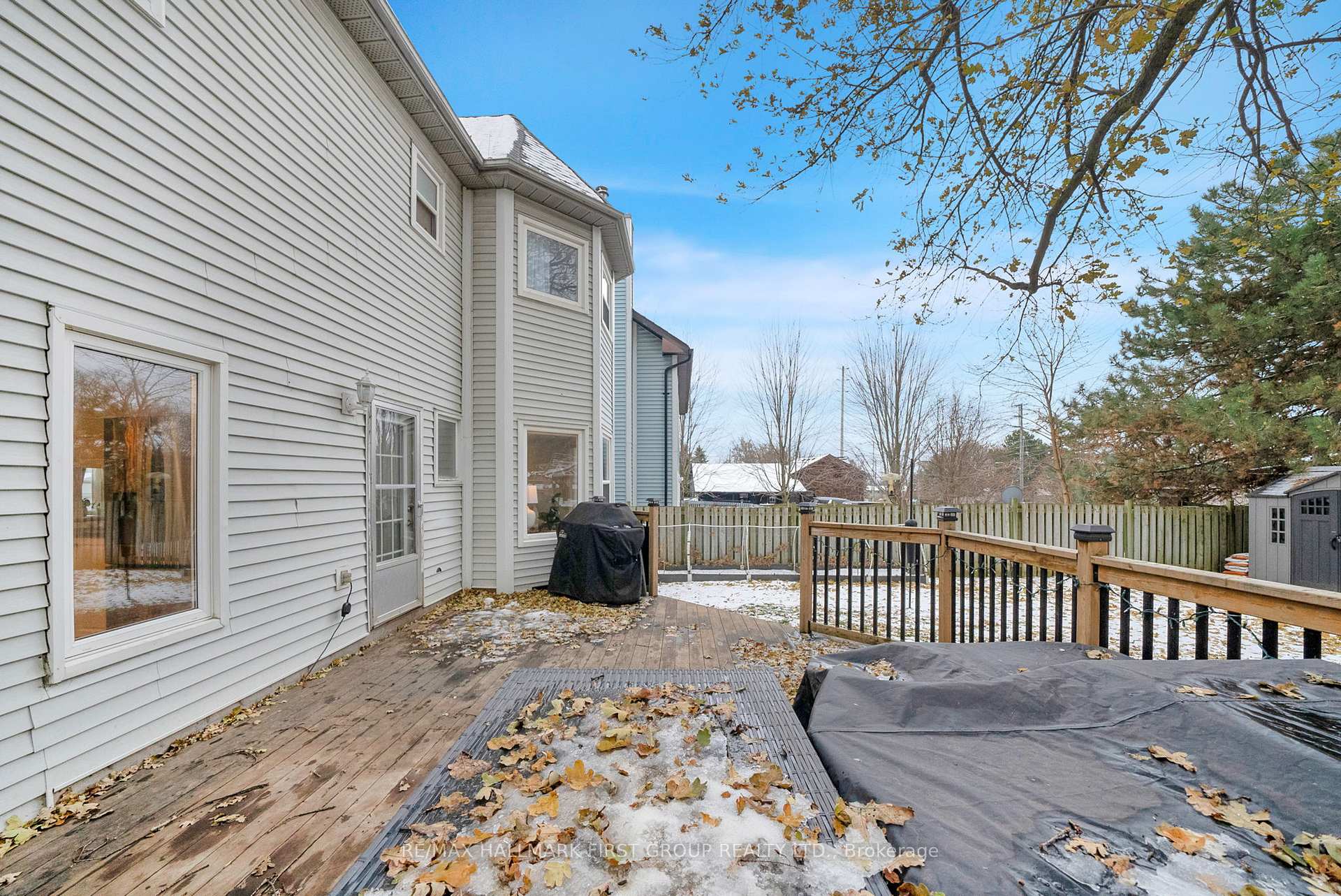 Photo 34 of 979 Ripley Crescent, Oshawa, Pinecrest — HOMEH
