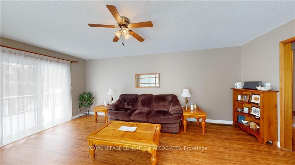 Photo 15 of 125 Griffith Wagner Road, North Algona Wilberforce, North Algona/Wilberforce Twp — HOMEH