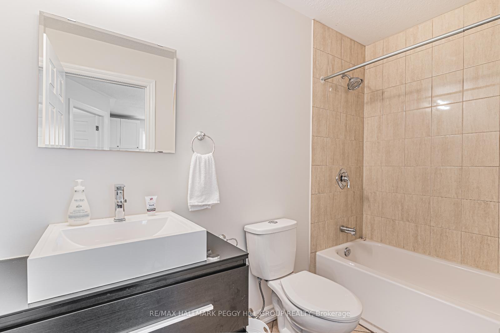 Photo 6 of Unit 2, 266 Canice Street, Orillia — HOMEH