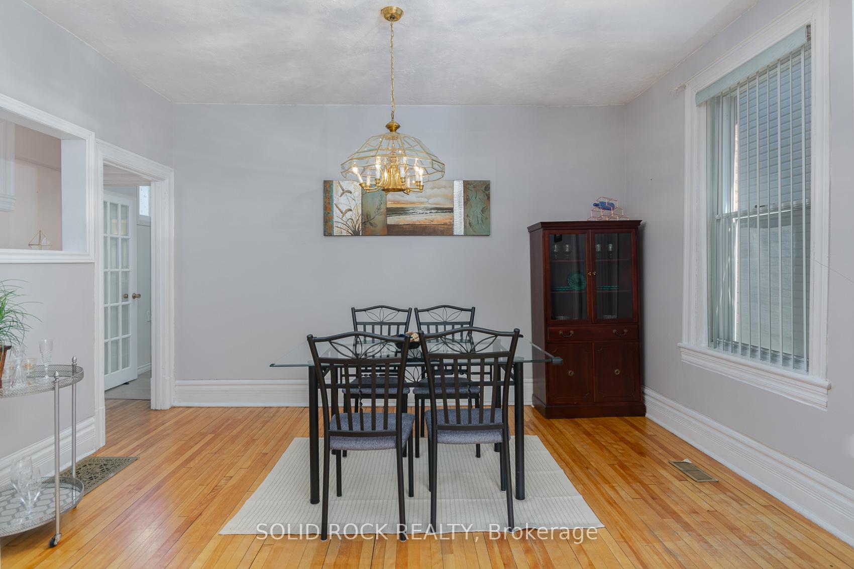 Photo 6 of 77 Arlington Avenue, Ottawa, Ottawa Centre — HOMEH