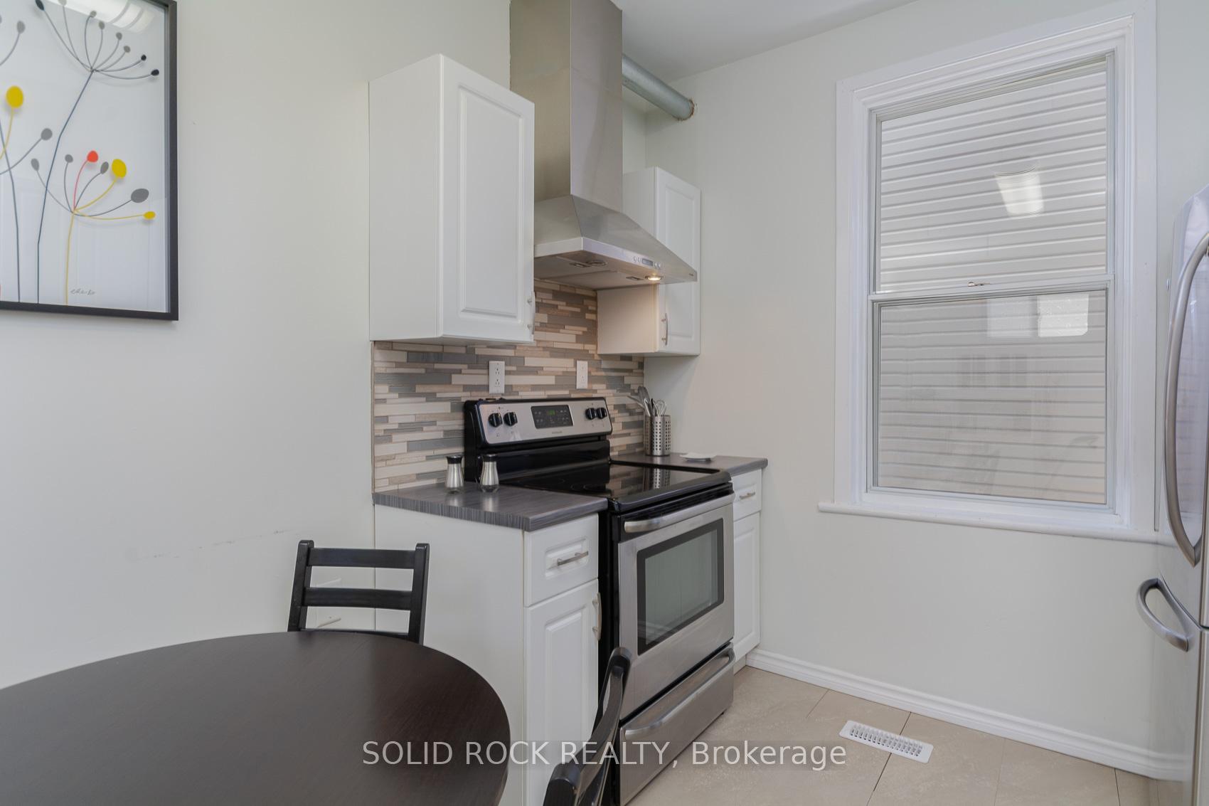 Photo 10 of 77 Arlington Avenue, Ottawa, Ottawa Centre — HOMEH