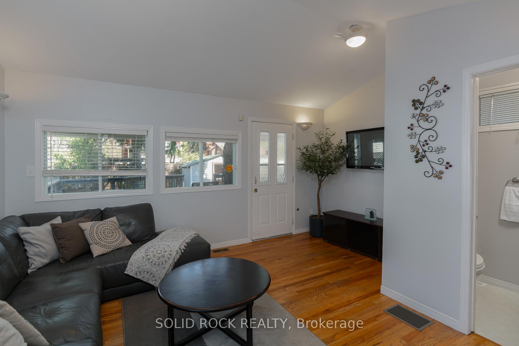 Photo 12 of 77 Arlington Avenue, Ottawa, Ottawa Centre — HOMEH