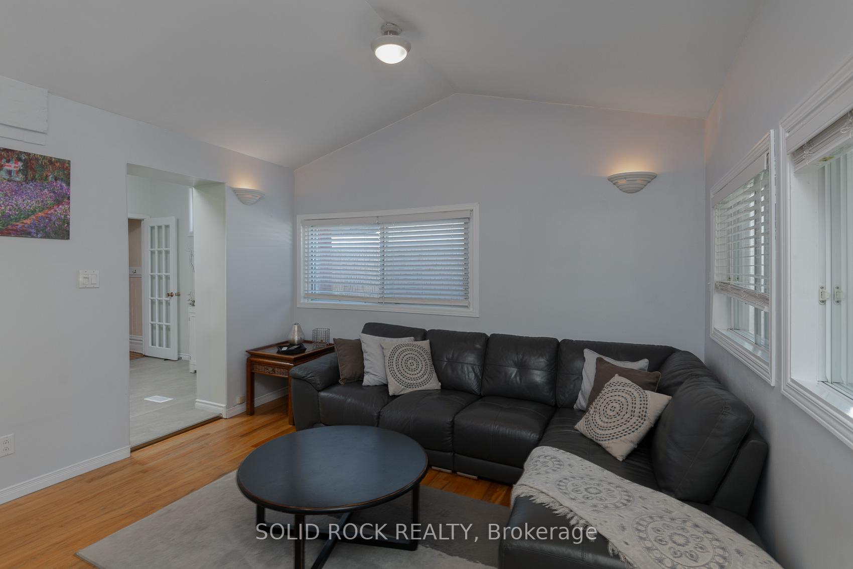 Photo 13 of 77 Arlington Avenue, Ottawa, Ottawa Centre — HOMEH