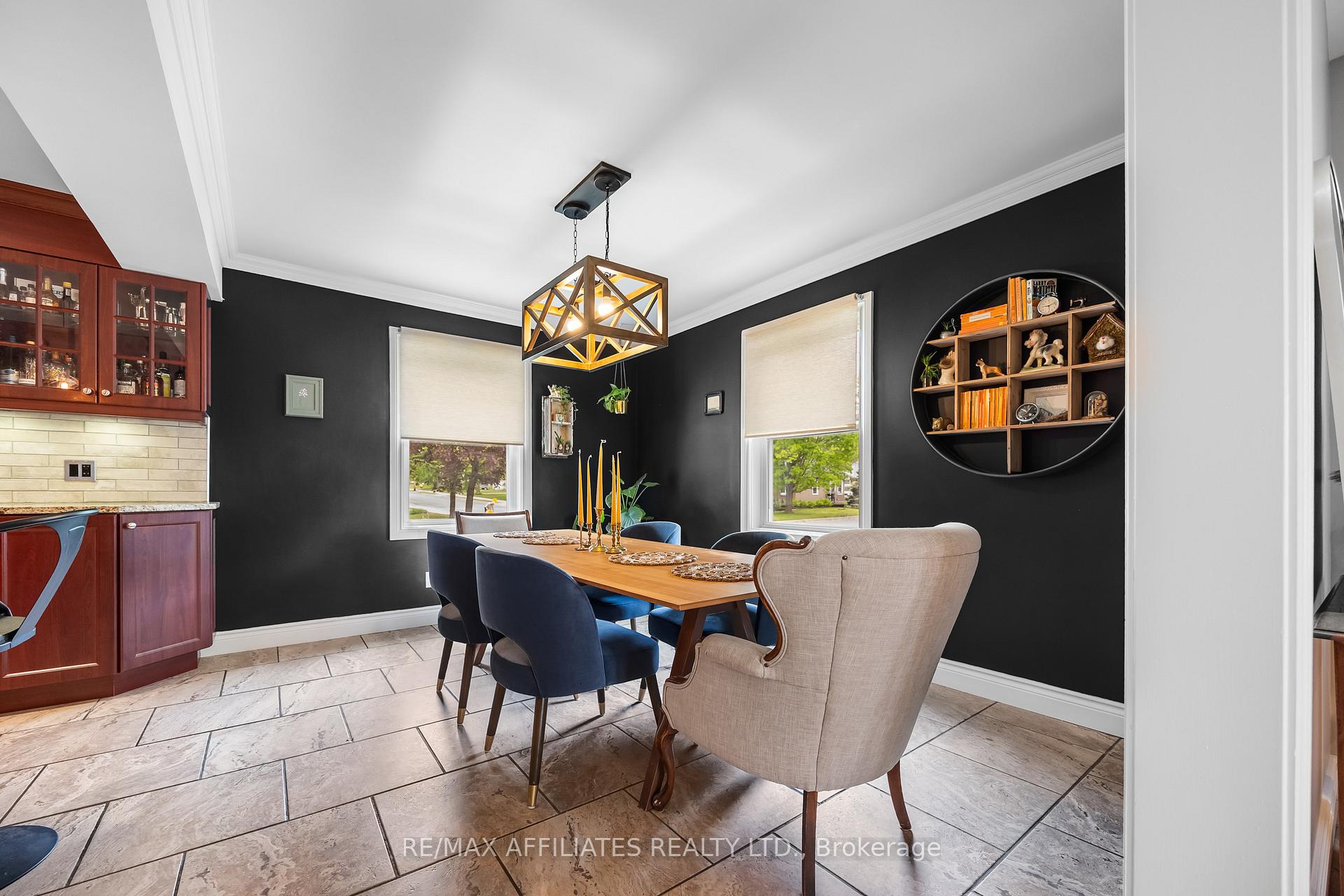 Photo 9 of 111 Drummond Street E, Perth — HOMEH