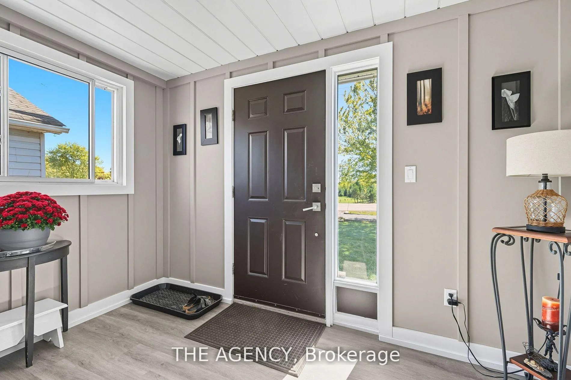 Photo 7 of 6359 Lyons Creek Road, Niagara Falls, Lyons Creek — HOMEH