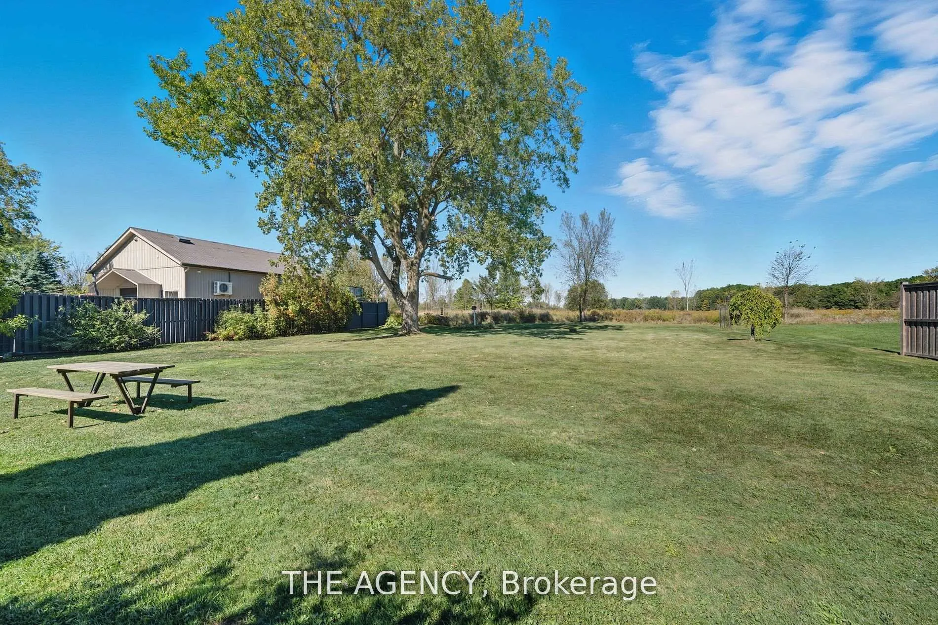 Photo 35 of 6359 Lyons Creek Road, Niagara Falls, Lyons Creek — HOMEH