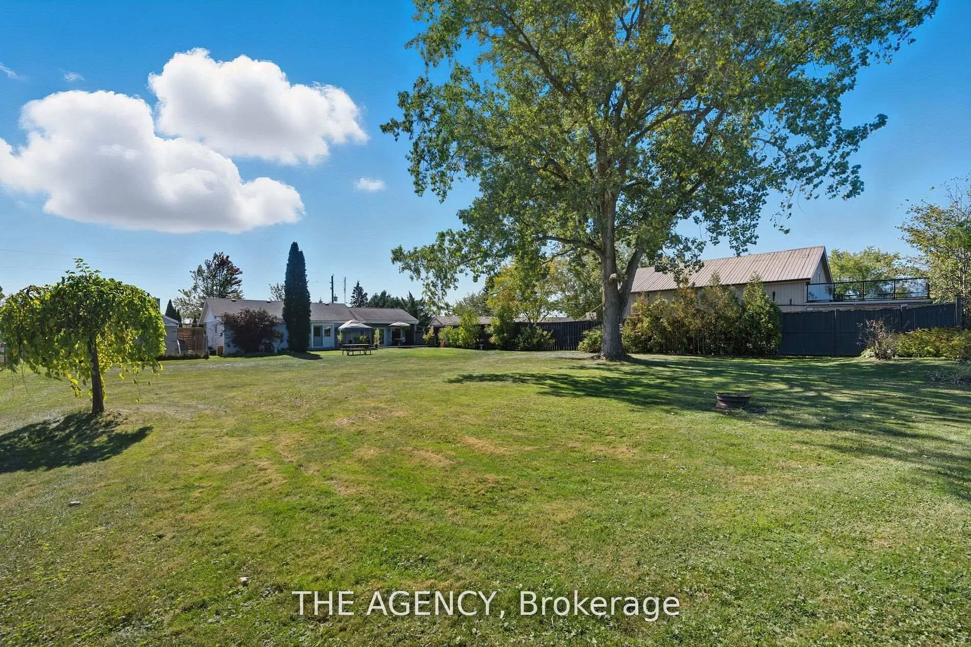Photo 36 of 6359 Lyons Creek Road, Niagara Falls, Lyons Creek — HOMEH