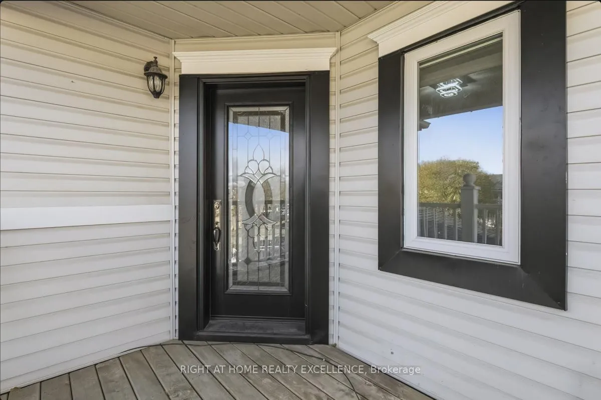 Photo 5 of 11 Gunning Crescent, New Tecumseth, Tottenham — HOMEH