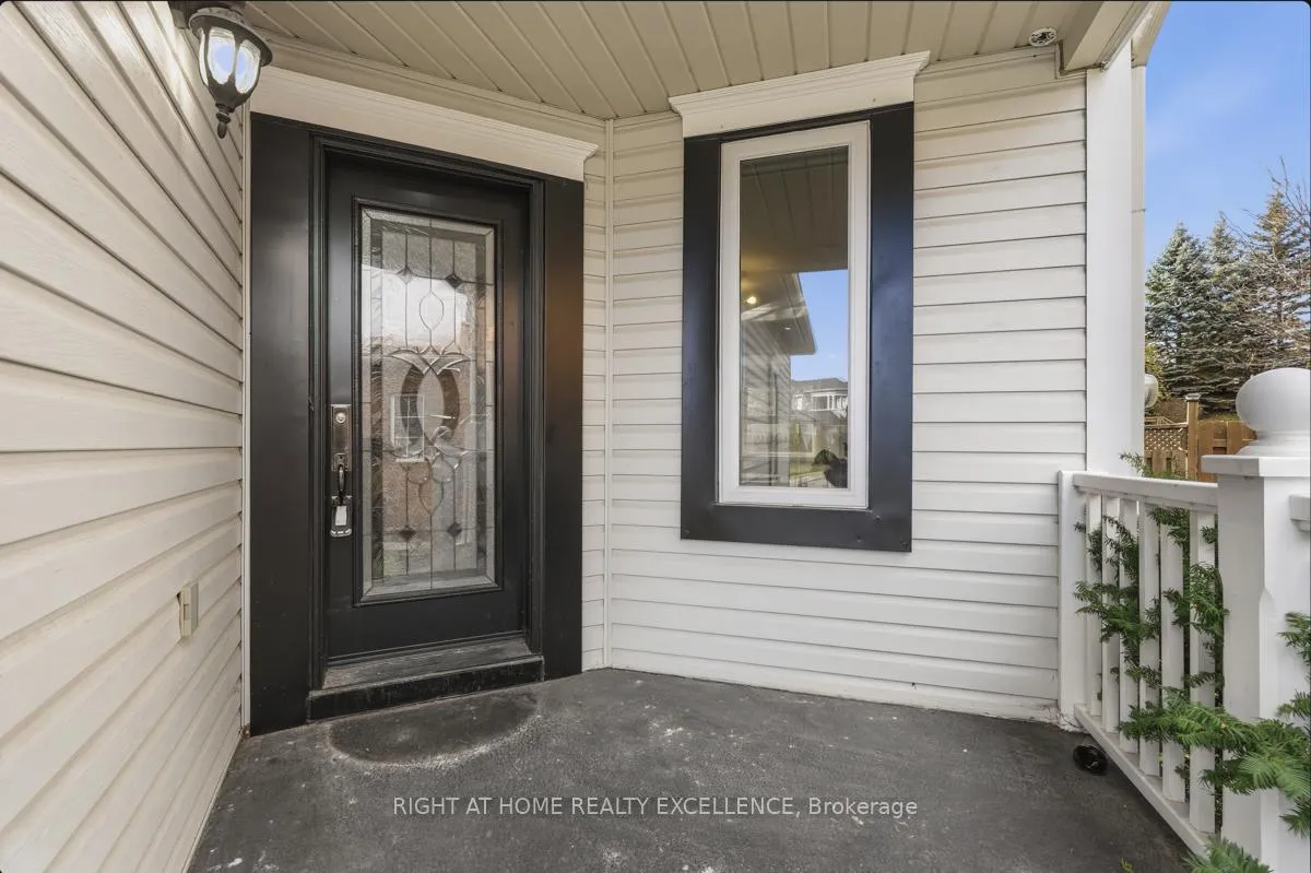 Photo 6 of 11 Gunning Crescent, New Tecumseth, Tottenham — HOMEH