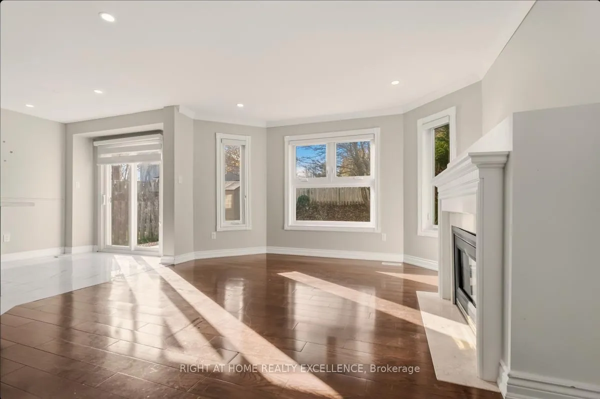 Photo 15 of 11 Gunning Crescent, New Tecumseth, Tottenham — HOMEH