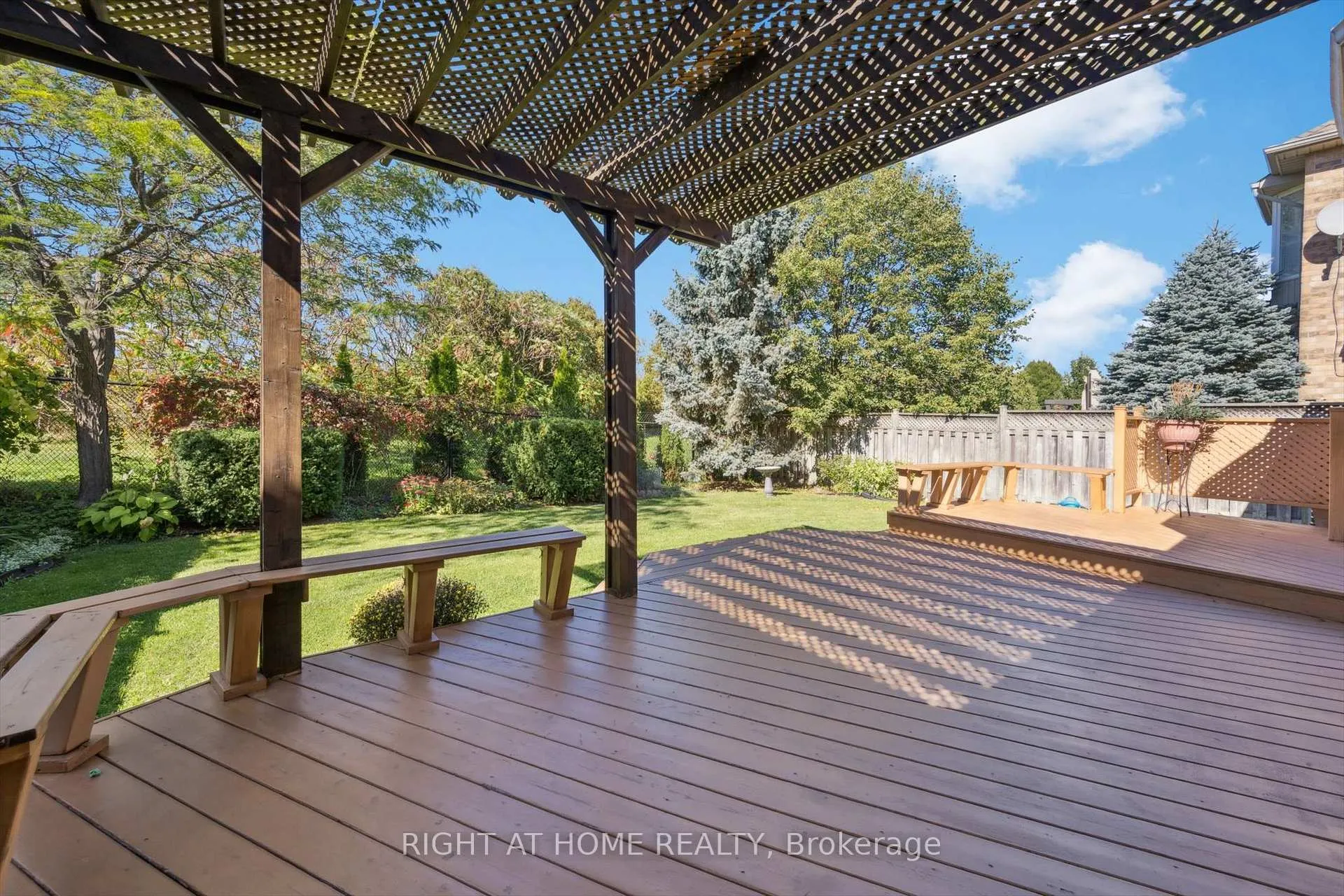 Photo 26 of 1413 Pinecliff Road, Oakville, West Oak Trails — HOMEH