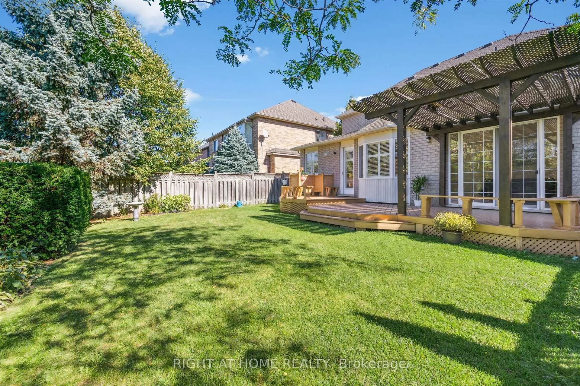 Photo 28 of 1413 Pinecliff Road, Oakville, West Oak Trails — HOMEH