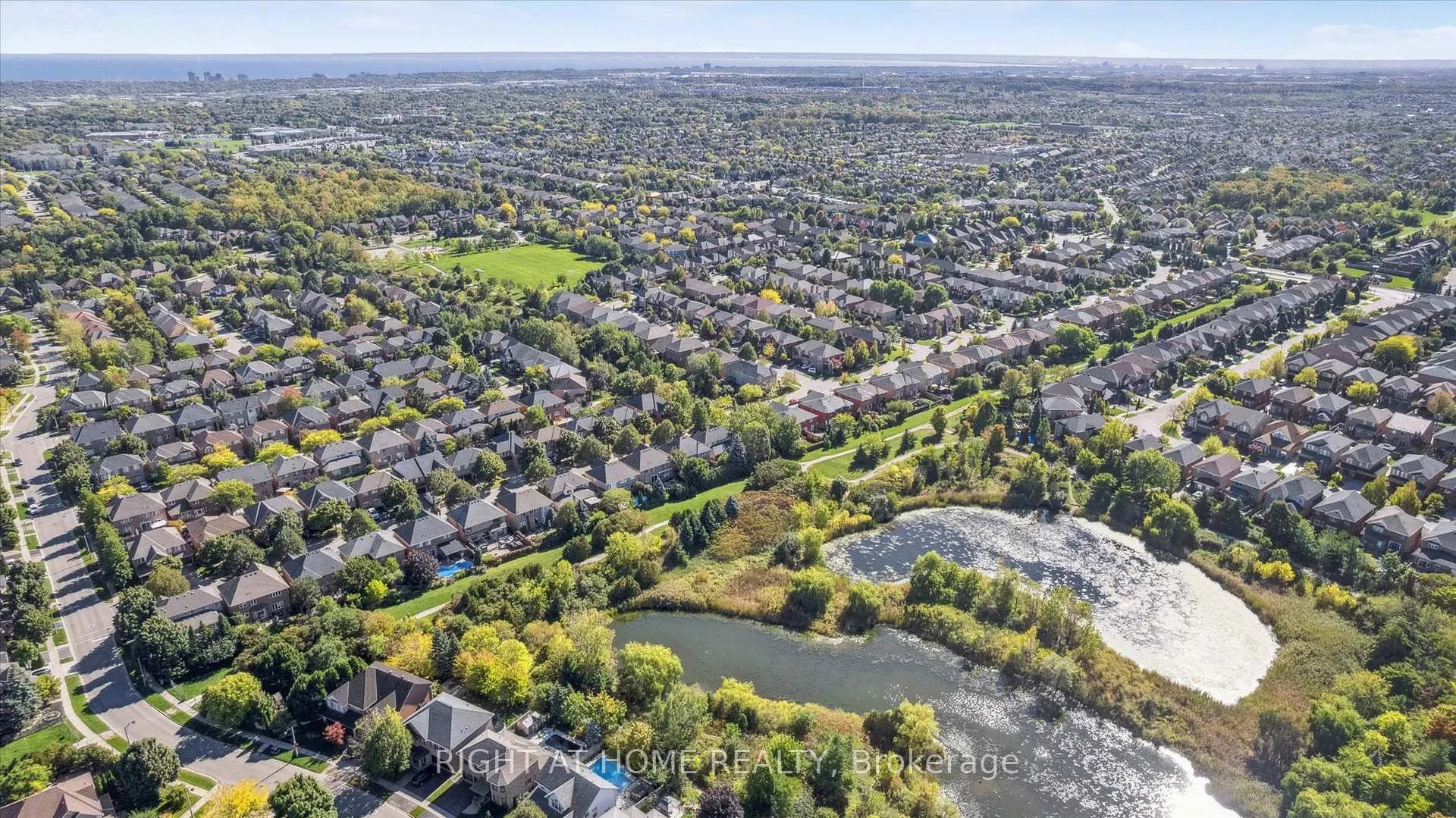 Photo 33 of 1413 Pinecliff Road, Oakville, West Oak Trails — HOMEH