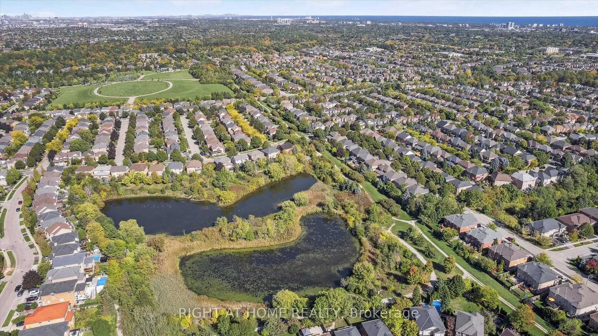 Photo 34 of 1413 Pinecliff Road, Oakville, West Oak Trails — HOMEH