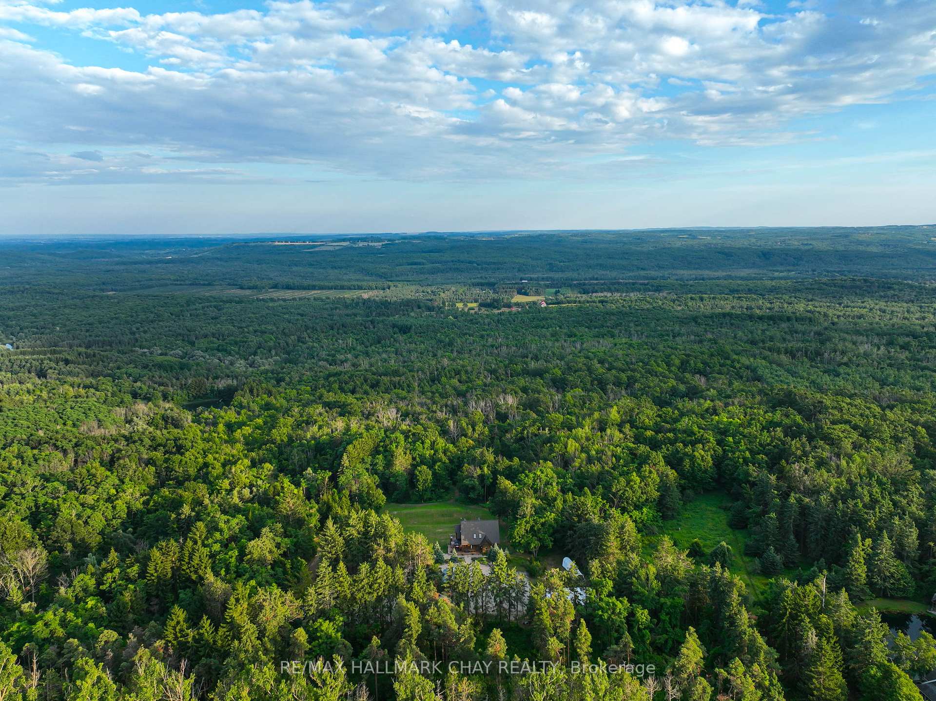 Photo 5 of 707412 County Rd 21, Mulmur, Rural Mulmur — HOMEH