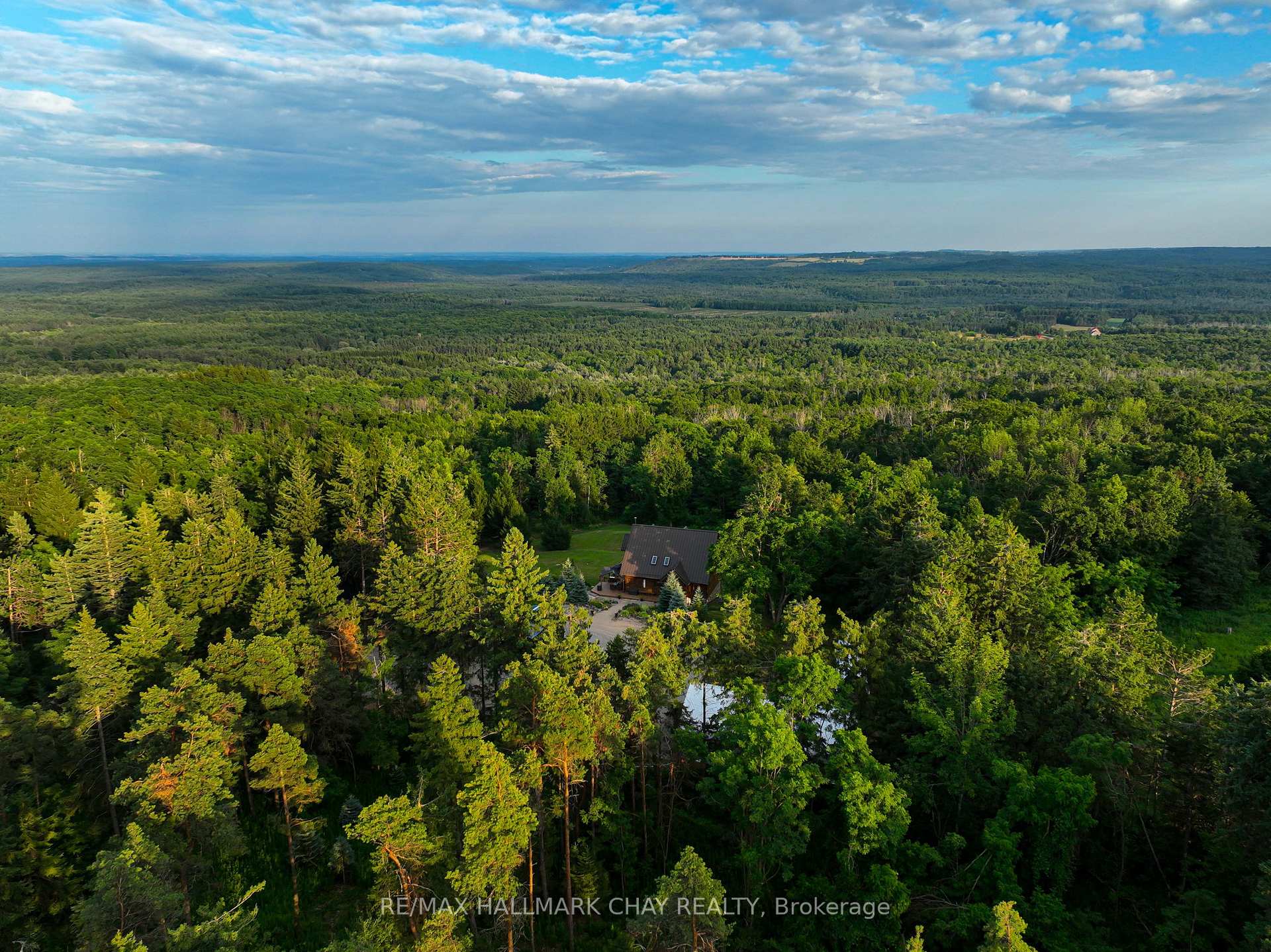 Photo 6 of 707412 County Rd 21, Mulmur, Rural Mulmur — HOMEH