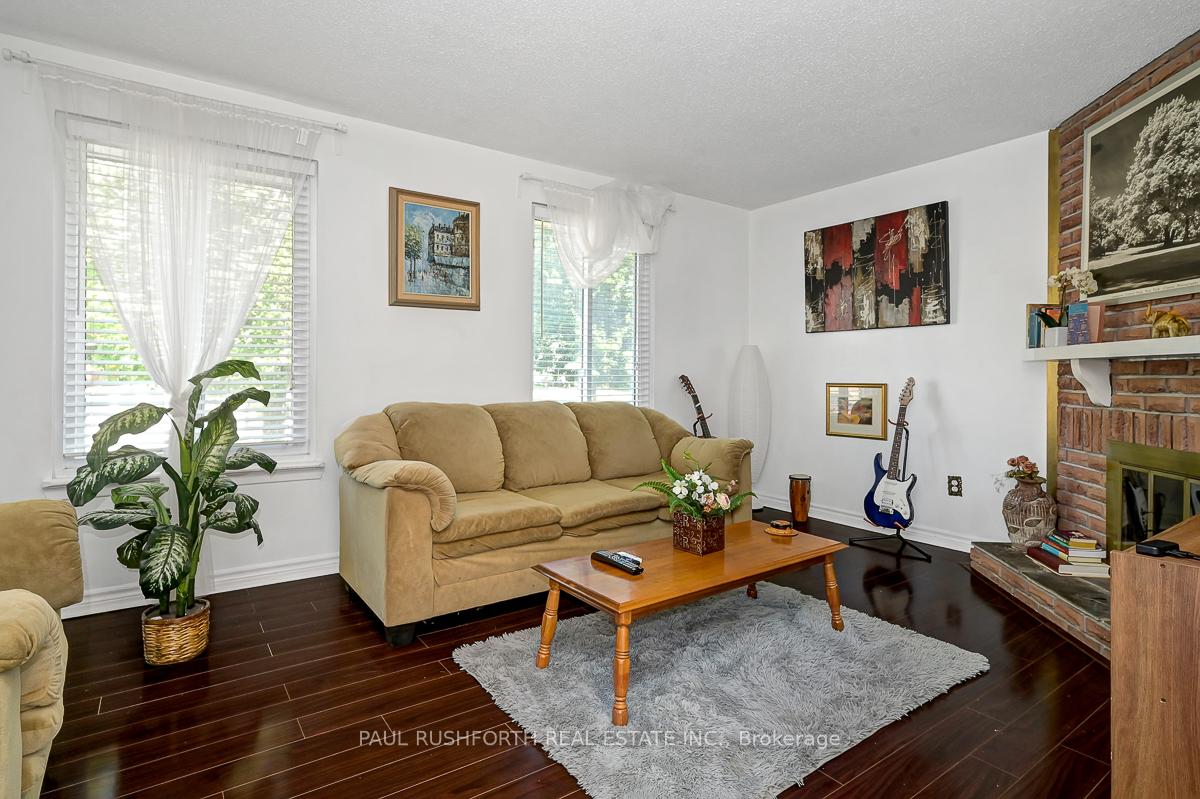 Photo 2 of 767 Vinette Crescent, Ottawa, Chatelaine Village — HOMEH