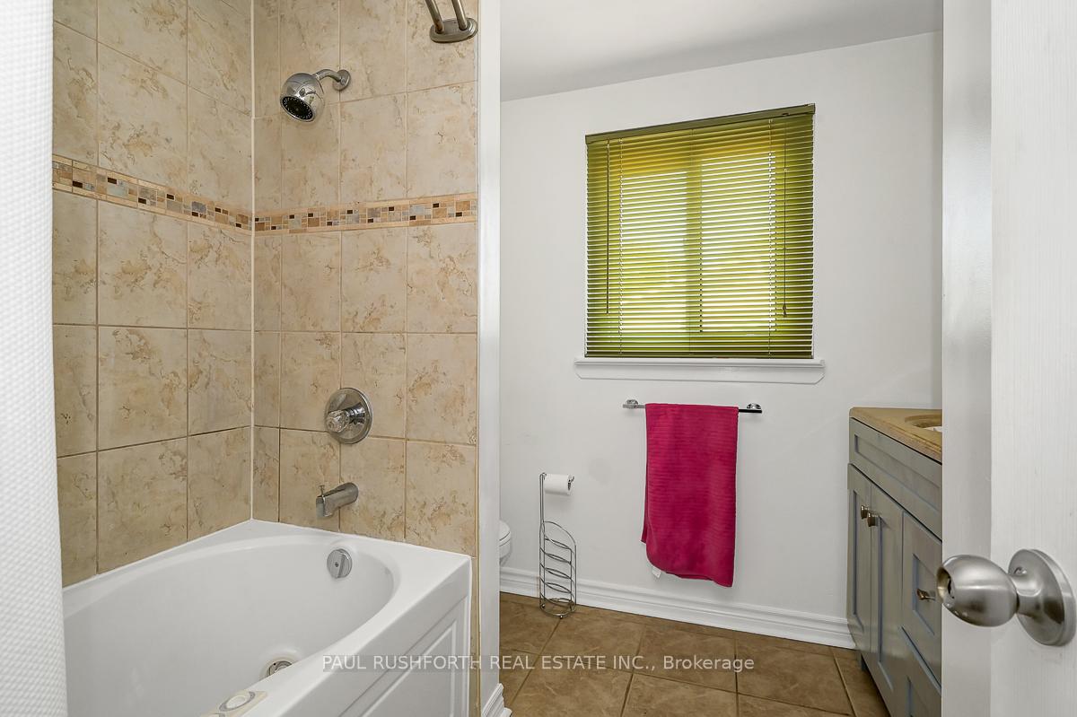Photo 11 of 767 Vinette Crescent, Ottawa, Chatelaine Village — HOMEH