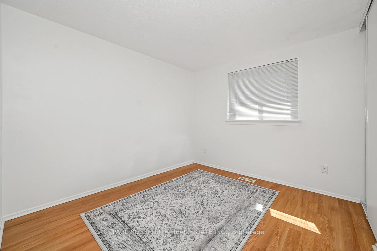 Photo 12 of 767 Vinette Crescent, Ottawa, Chatelaine Village — HOMEH