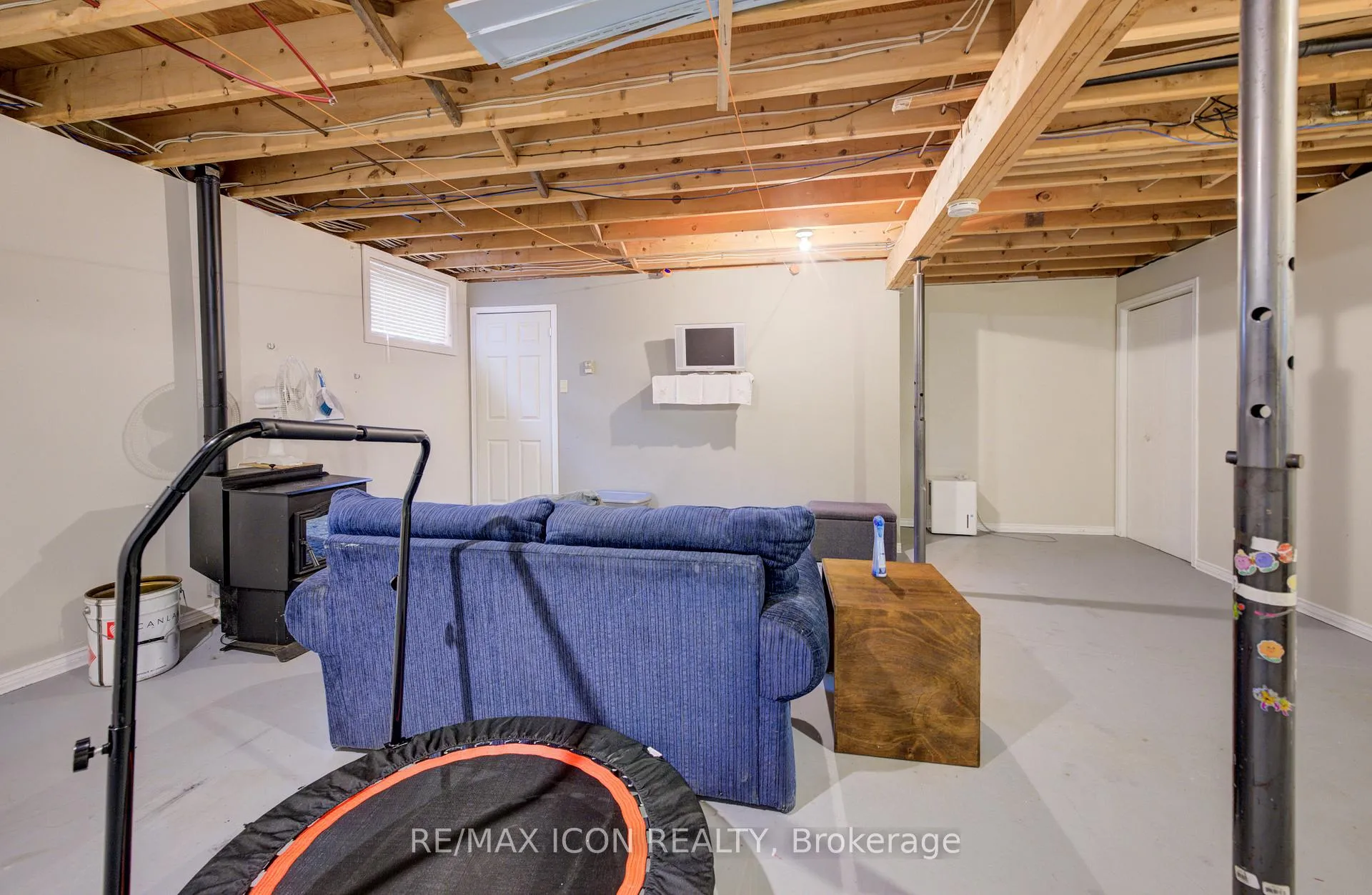 Photo 22 of 38 Mill Street E, Perth East, Milverton — HOMEH
