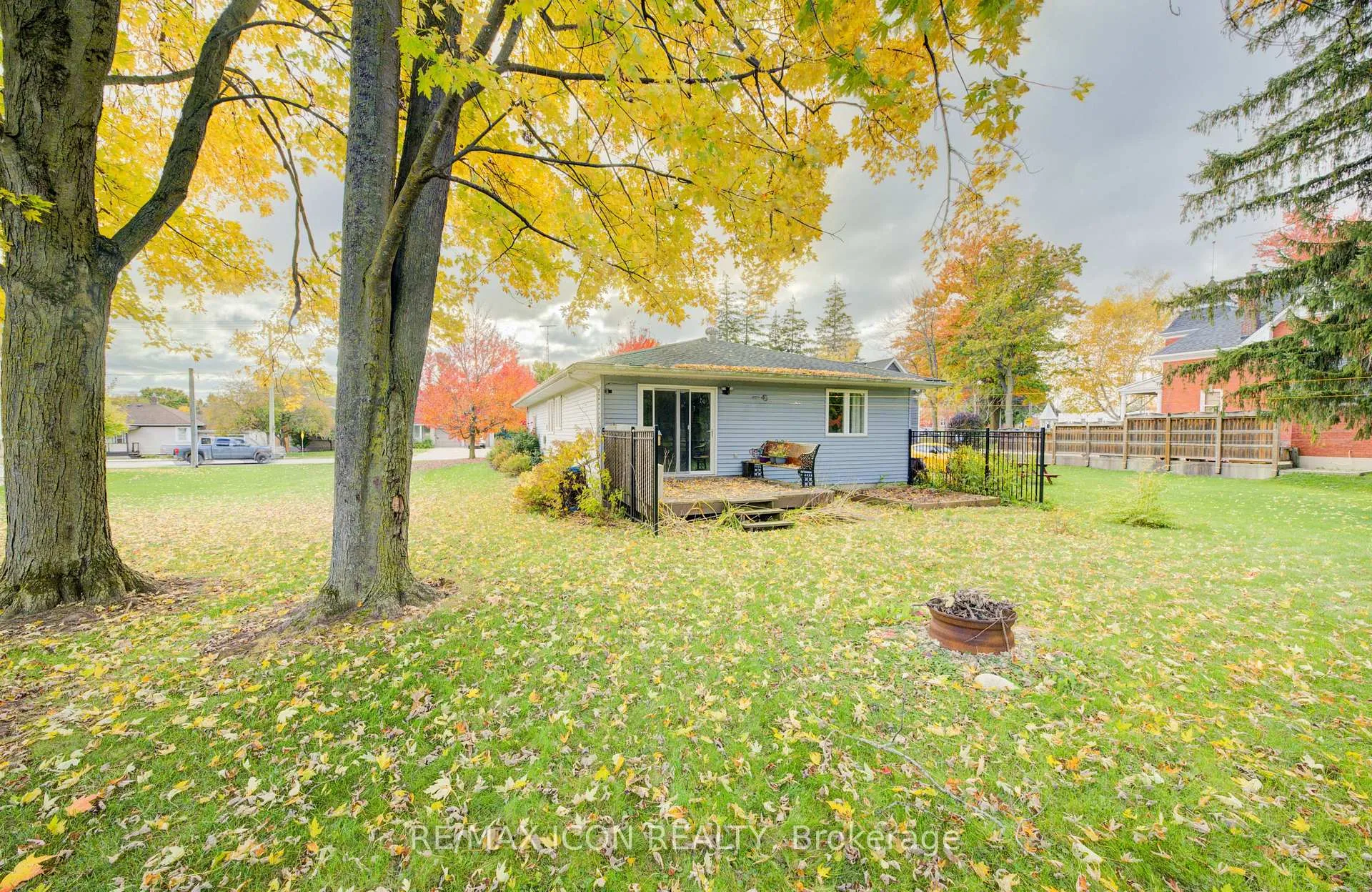 Photo 30 of 38 Mill Street E, Perth East, Milverton — HOMEH