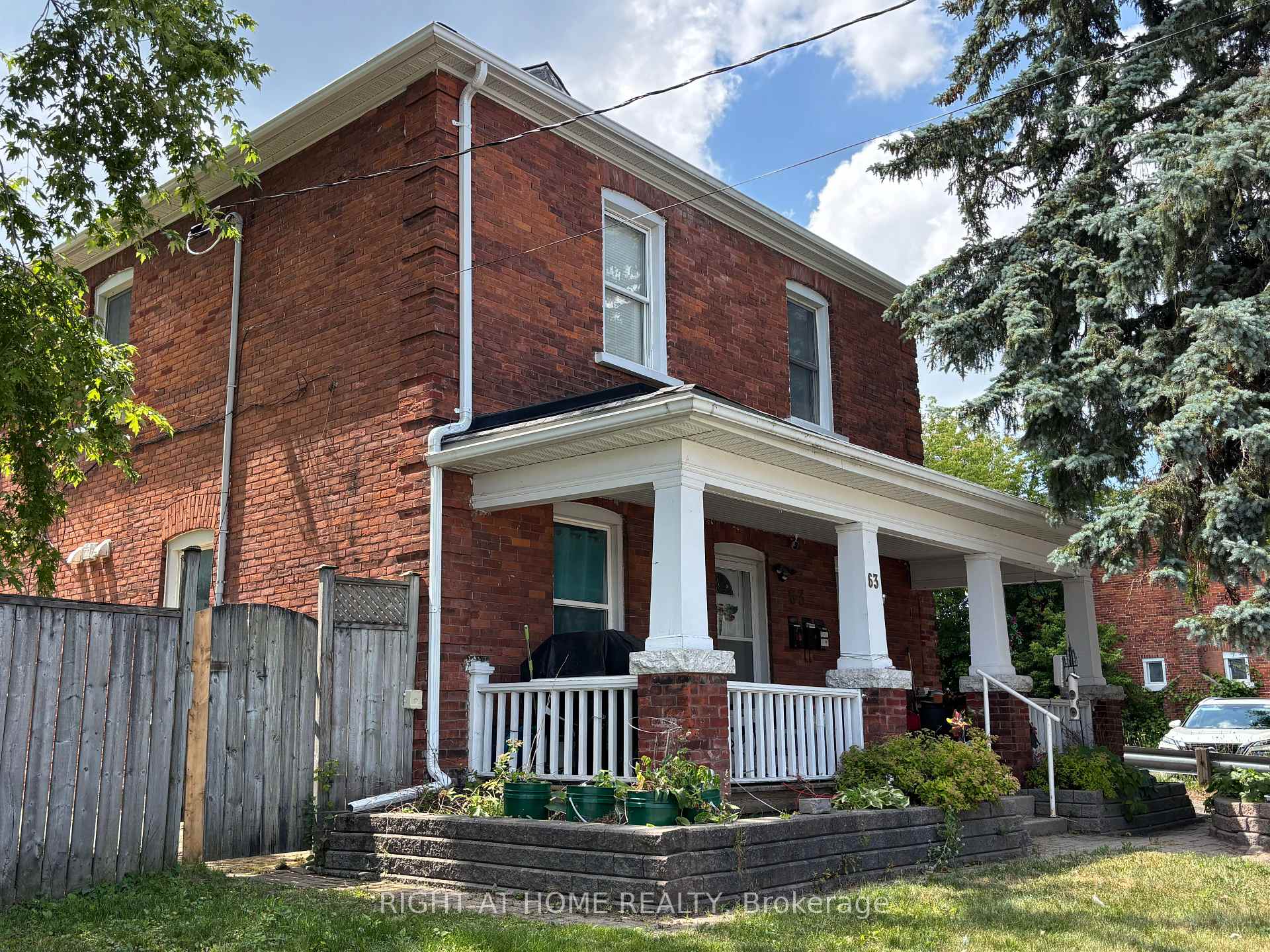 Photo 2 of Unit 1, 63 Andrew Street S, Orillia — HOMEH