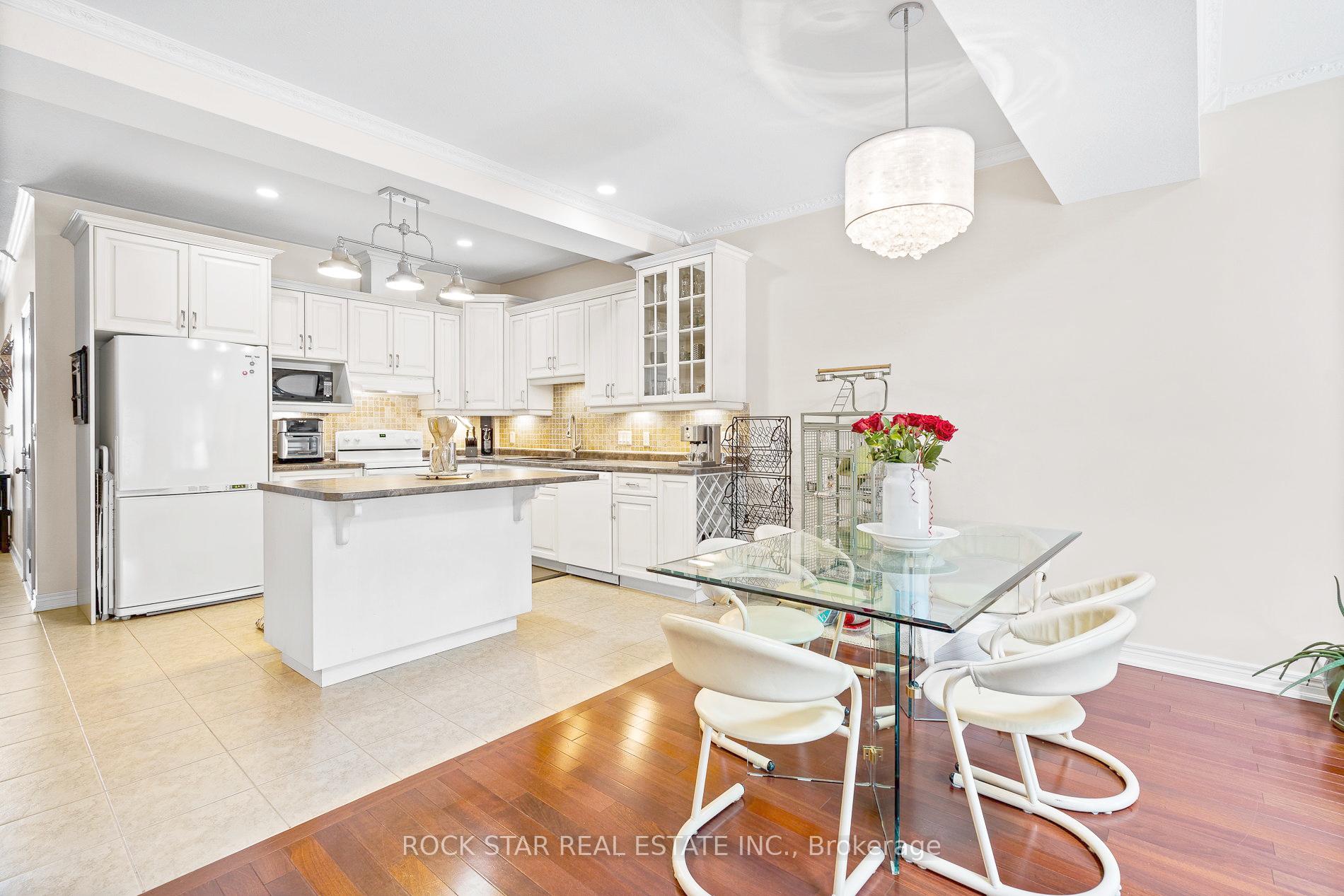 Photo 13 of 66 Tanner Drive, Pelham, Fonthill — HOMEH