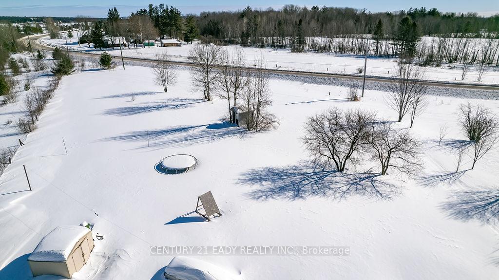 Photo 11 of 3 Marsh Road, North Algona Wilberforce, North Algona/Wilberforce Twp — HOMEH