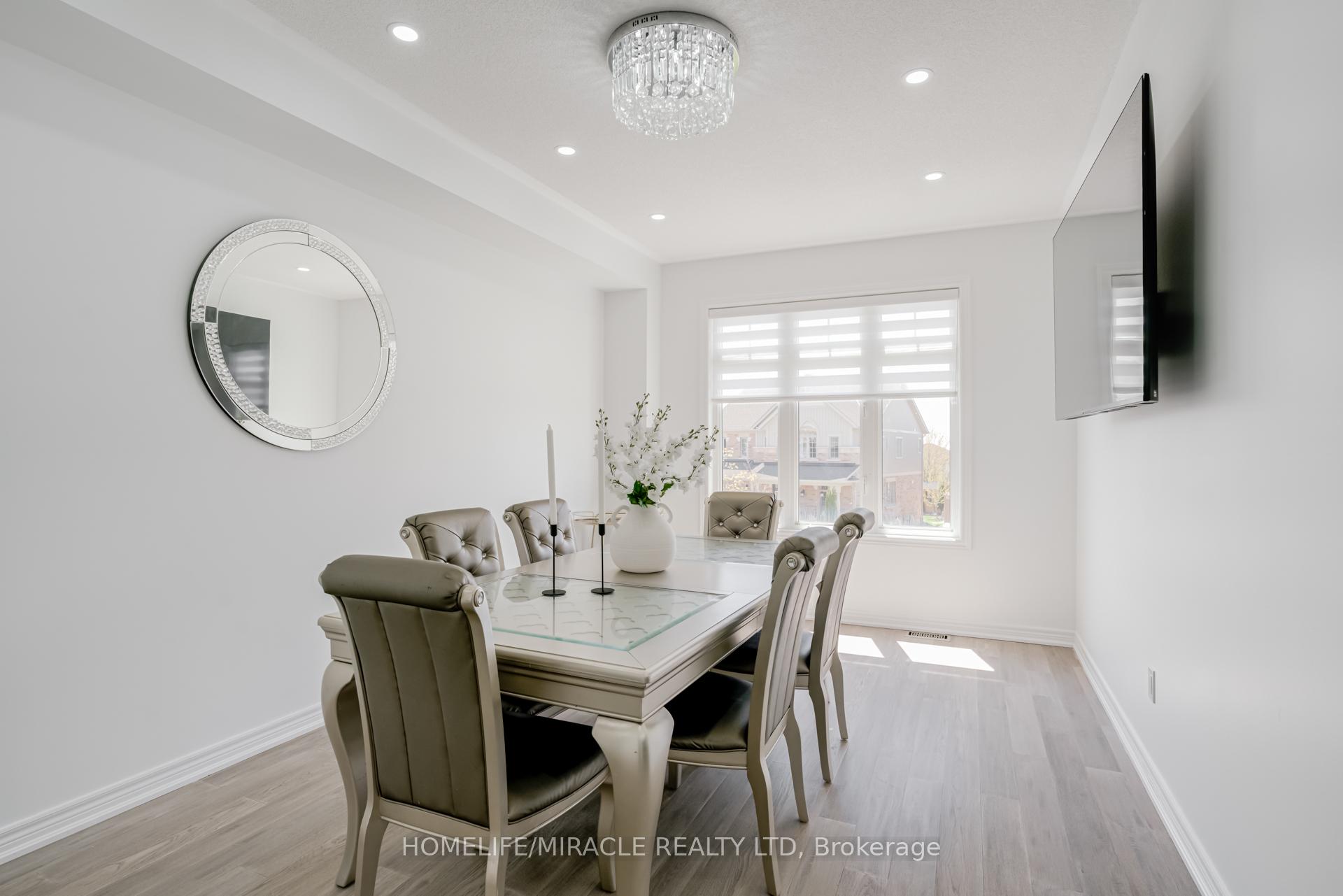Photo 6 of 69 Sutcliffe Way, New Tecumseth, Alliston — HOMEH