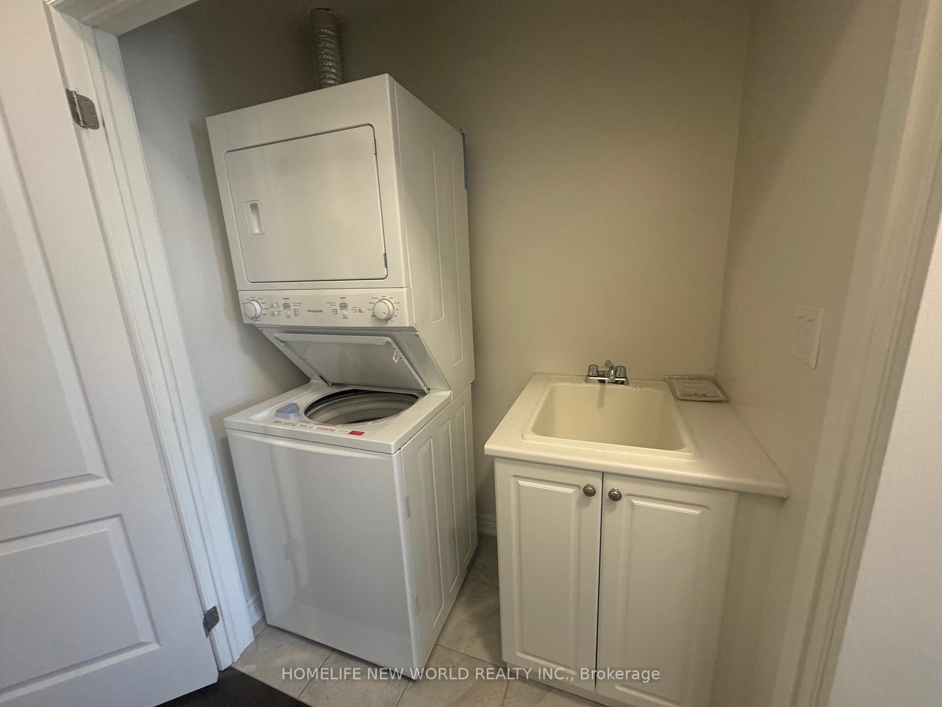 Photo 8 of Unit A, 109 Luzon Avenue, Markham, Box Grove — HOMEH