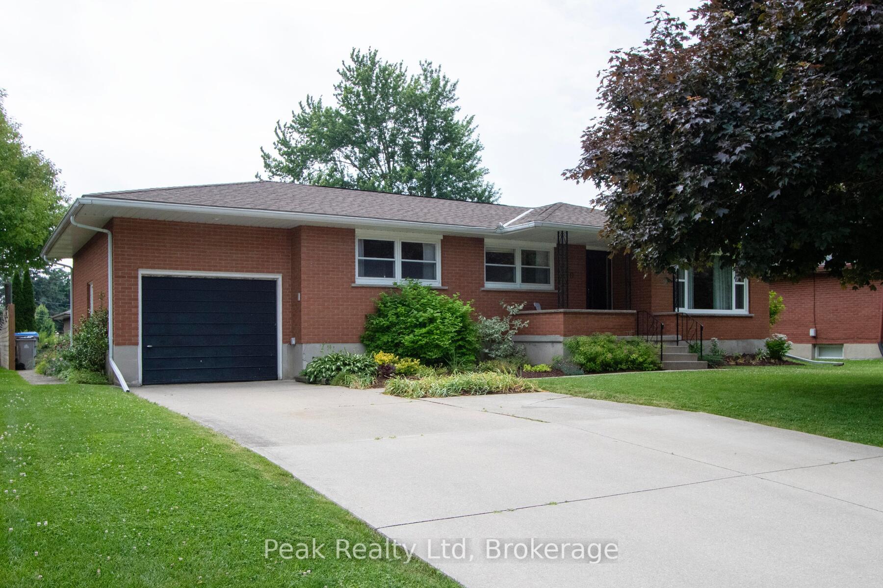 Photo 1 of 670 Davidson Avenue N, North Perth, Listowel — HOMEH