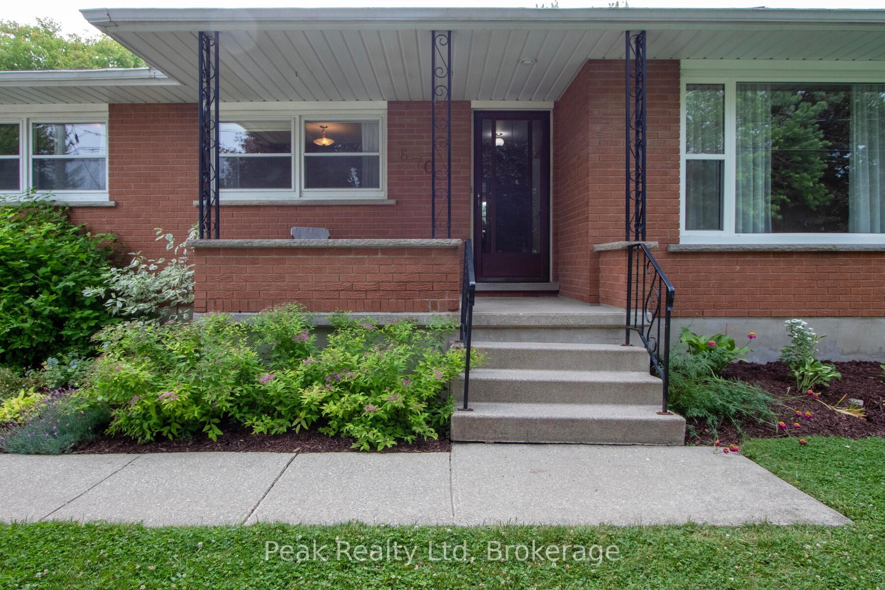 Photo 6 of 670 Davidson Avenue N, North Perth, Listowel — HOMEH