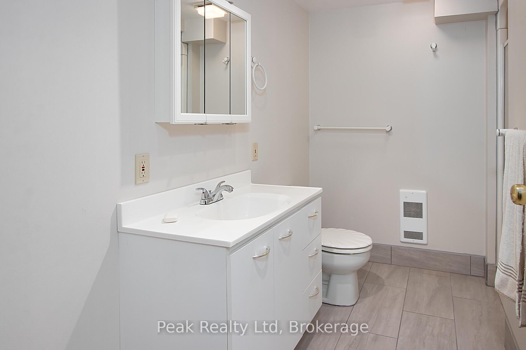 Photo 21 of 670 Davidson Avenue N, North Perth, Listowel — HOMEH