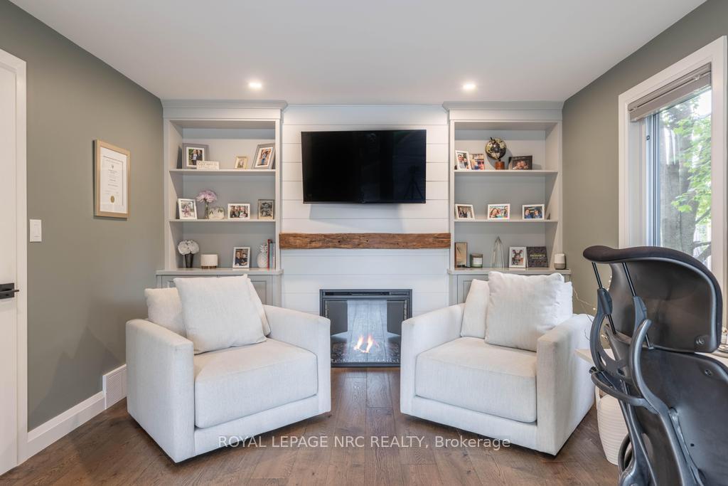 Photo 23 of 12 Scottdale Court, Pelham, Fonthill — HOMEH
