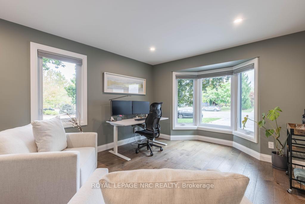 Photo 24 of 12 Scottdale Court, Pelham, Fonthill — HOMEH