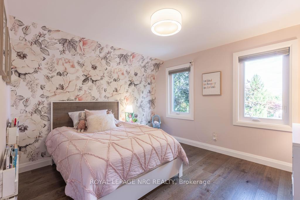 Photo 32 of 12 Scottdale Court, Pelham, Fonthill — HOMEH
