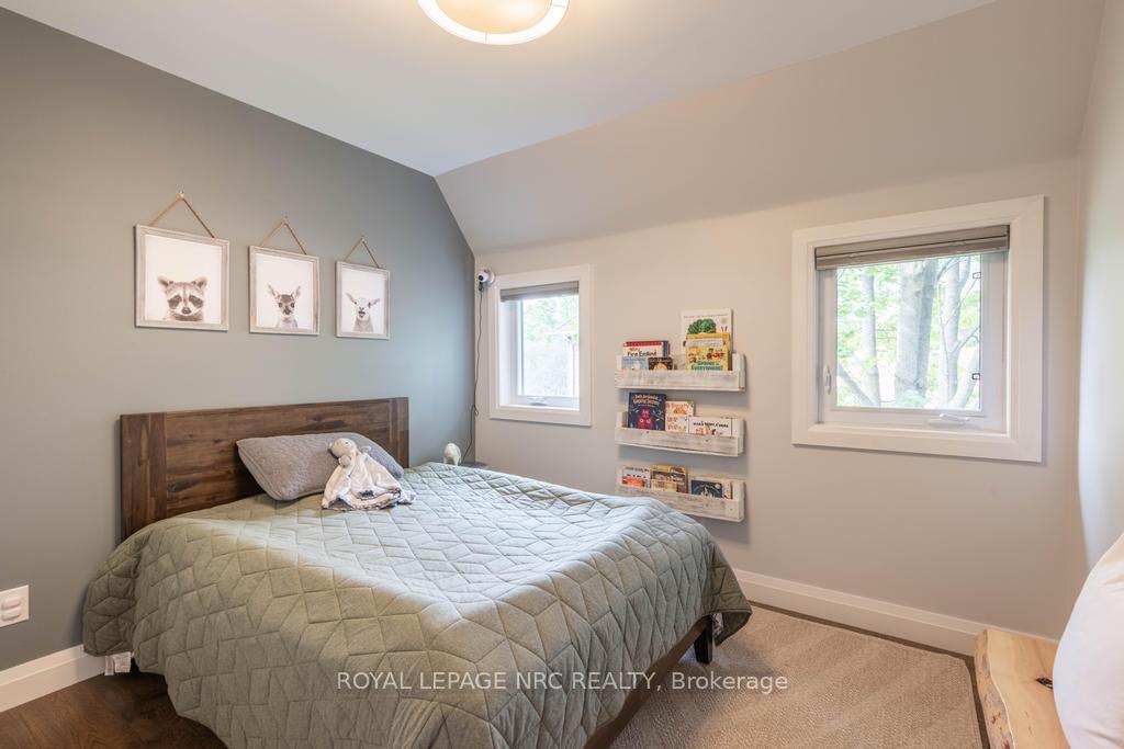 Photo 34 of 12 Scottdale Court, Pelham, Fonthill — HOMEH