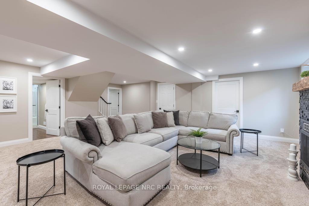 Photo 37 of 12 Scottdale Court, Pelham, Fonthill — HOMEH