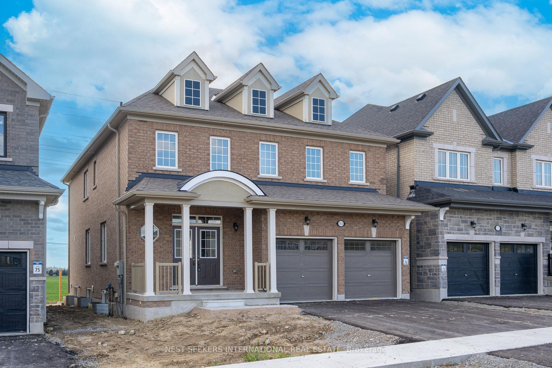 Photo 2 of 51 Fenn Crescent, New Tecumseth, Rural New Tecumseth — HOMEH