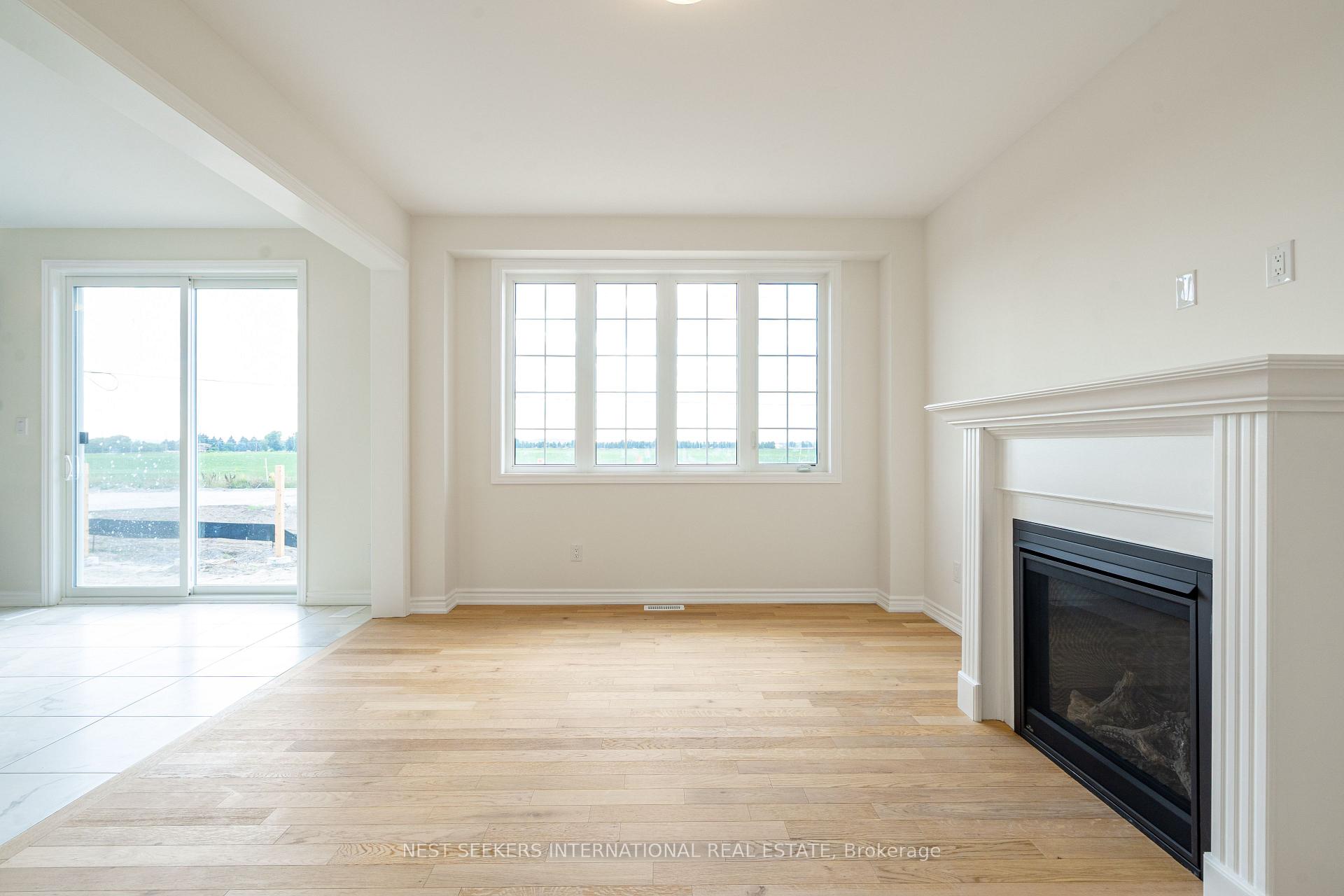 Photo 6 of 51 Fenn Crescent, New Tecumseth, Rural New Tecumseth — HOMEH