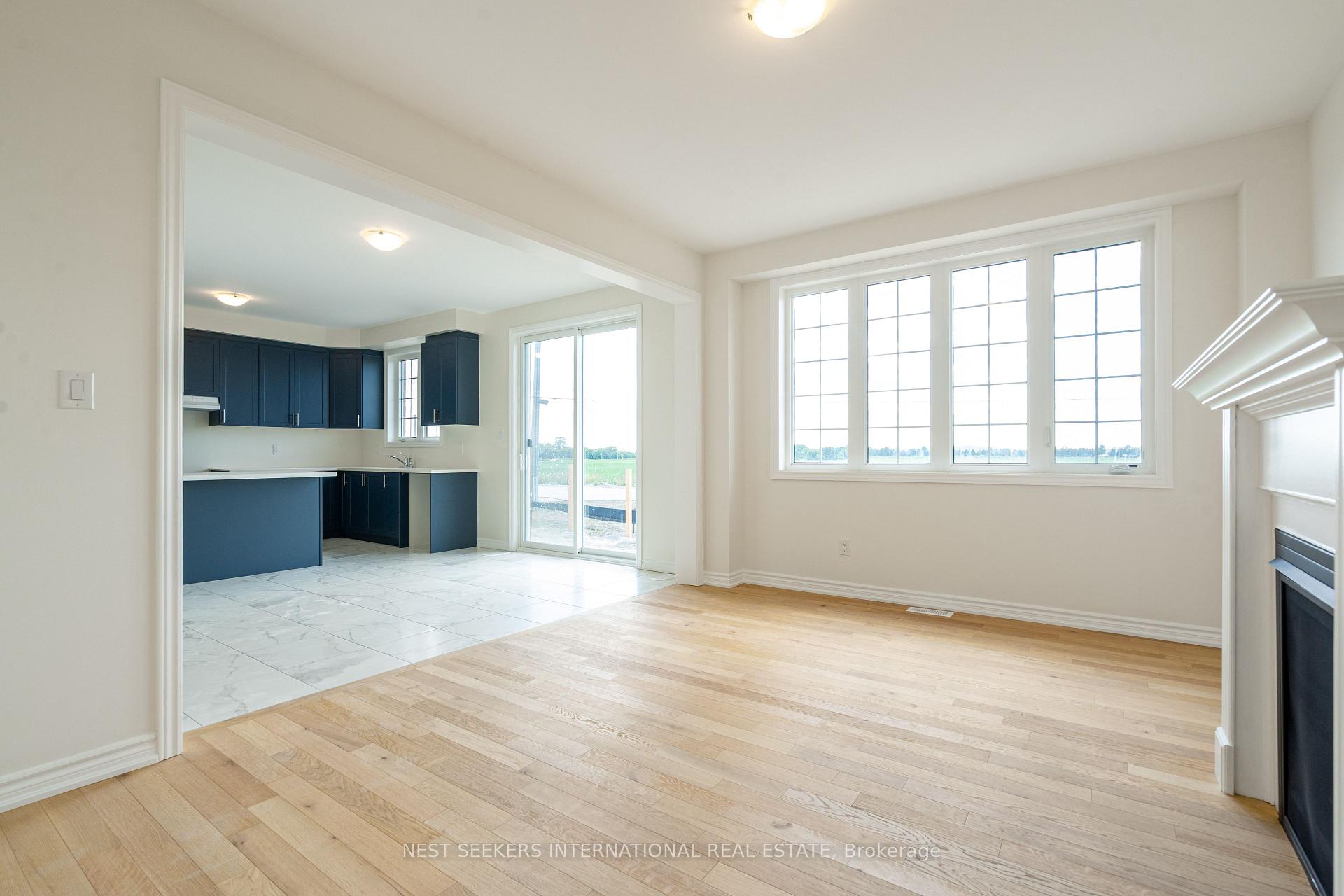 Photo 7 of 51 Fenn Crescent, New Tecumseth, Rural New Tecumseth — HOMEH