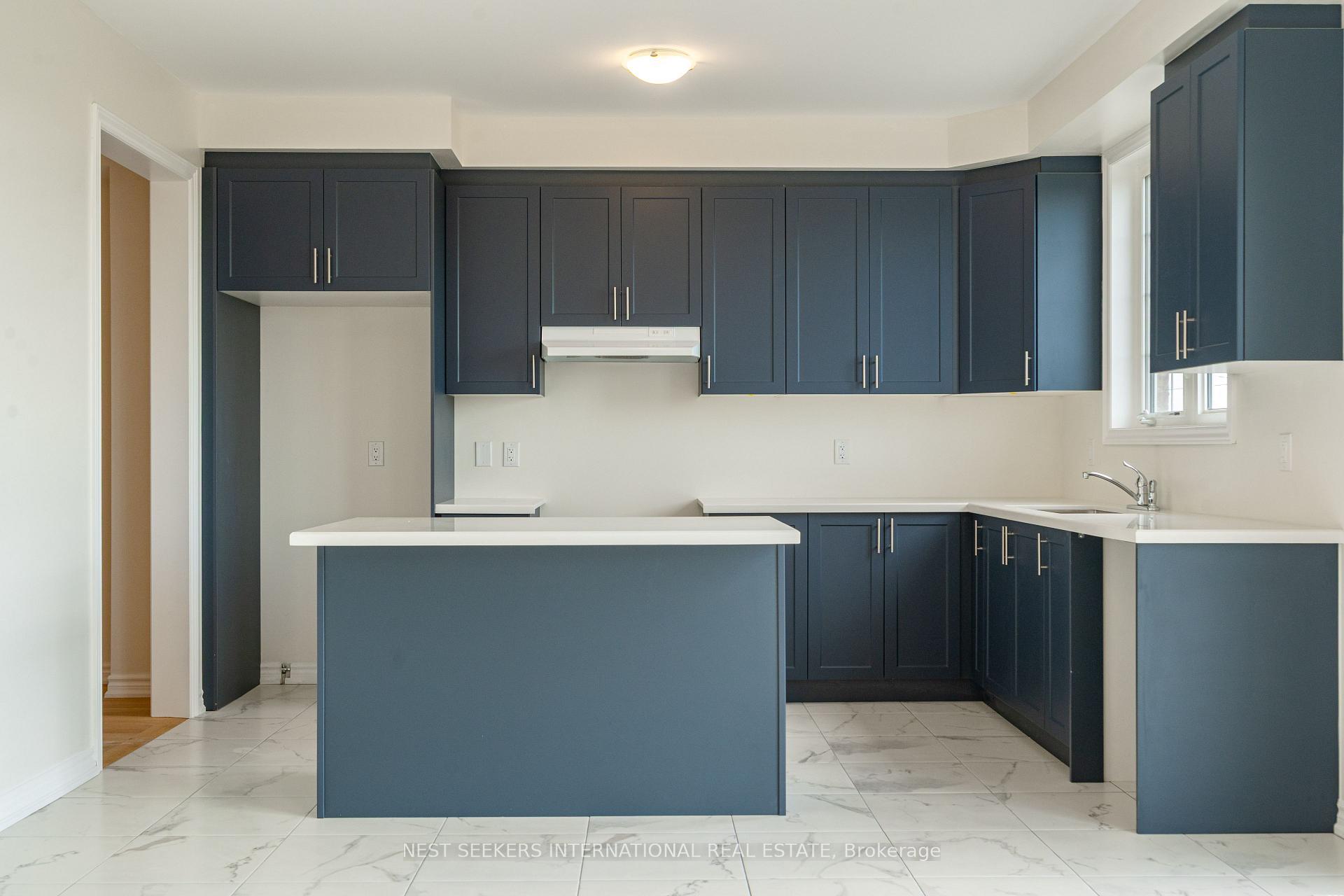 Photo 10 of 51 Fenn Crescent, New Tecumseth, Rural New Tecumseth — HOMEH