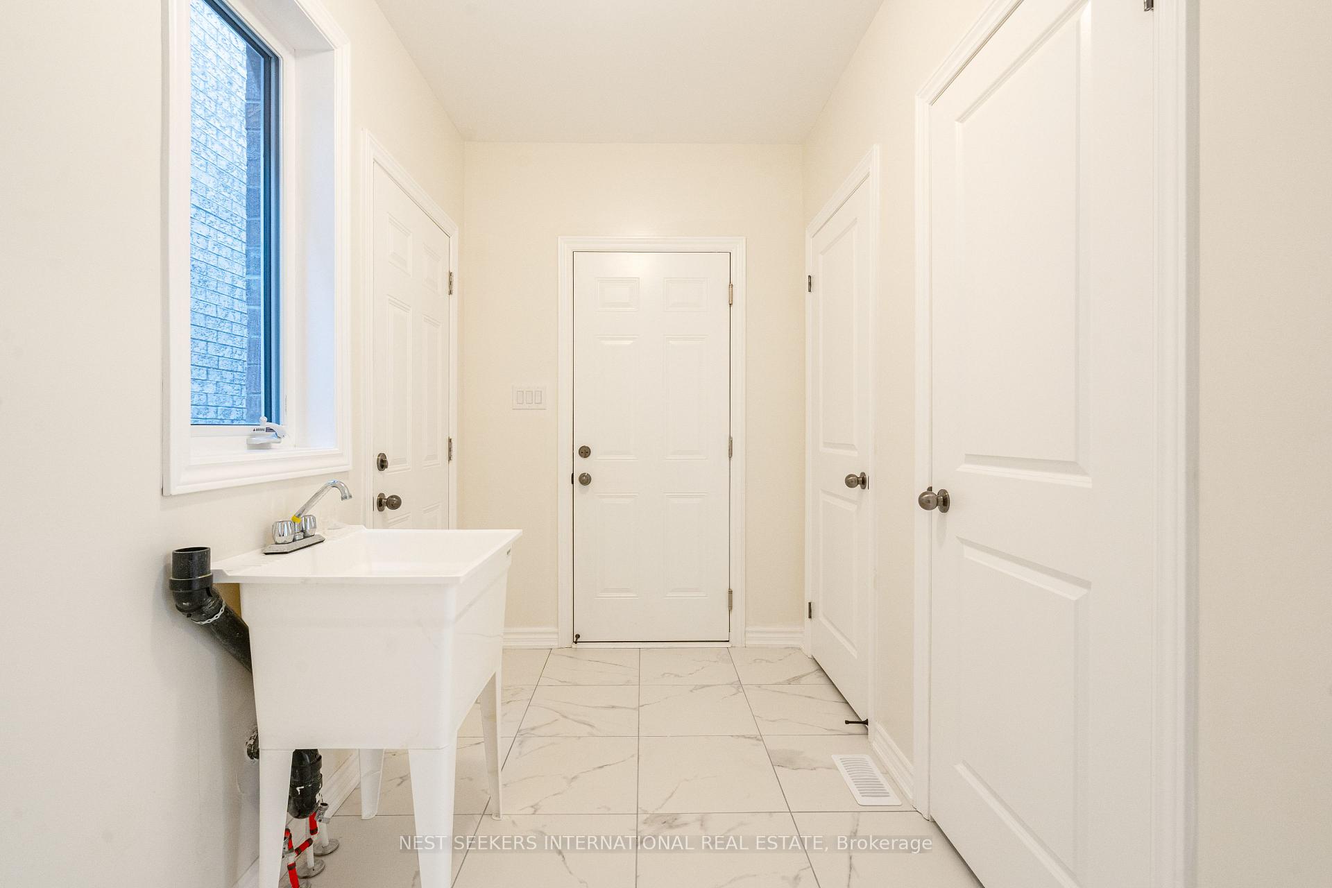 Photo 17 of 51 Fenn Crescent, New Tecumseth, Rural New Tecumseth — HOMEH