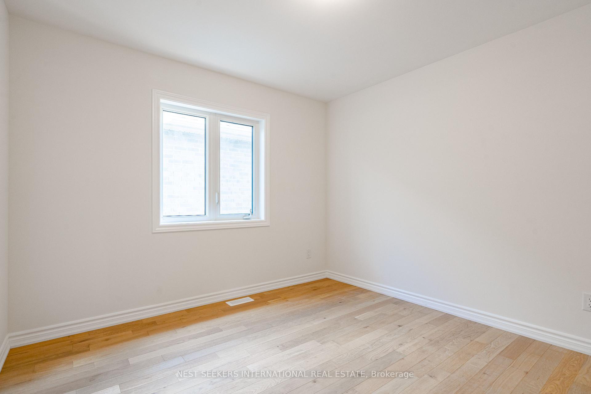 Photo 35 of 51 Fenn Crescent, New Tecumseth, Rural New Tecumseth — HOMEH