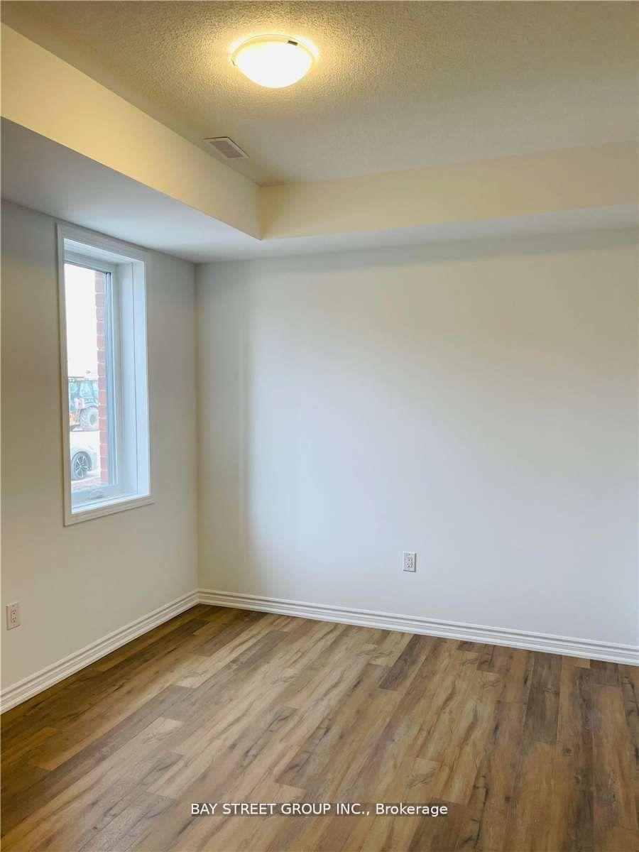 Photo 2 of Unit 21, 980 Logan Drive, Milton, Cobban — HOMEH