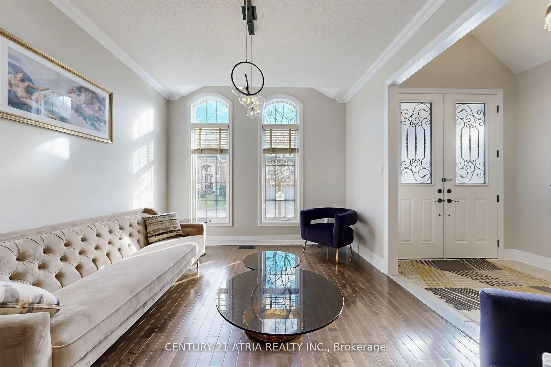 Photo 4 of 490 Kwapis Boulevard, Newmarket, Woodland Hill — HOMEH