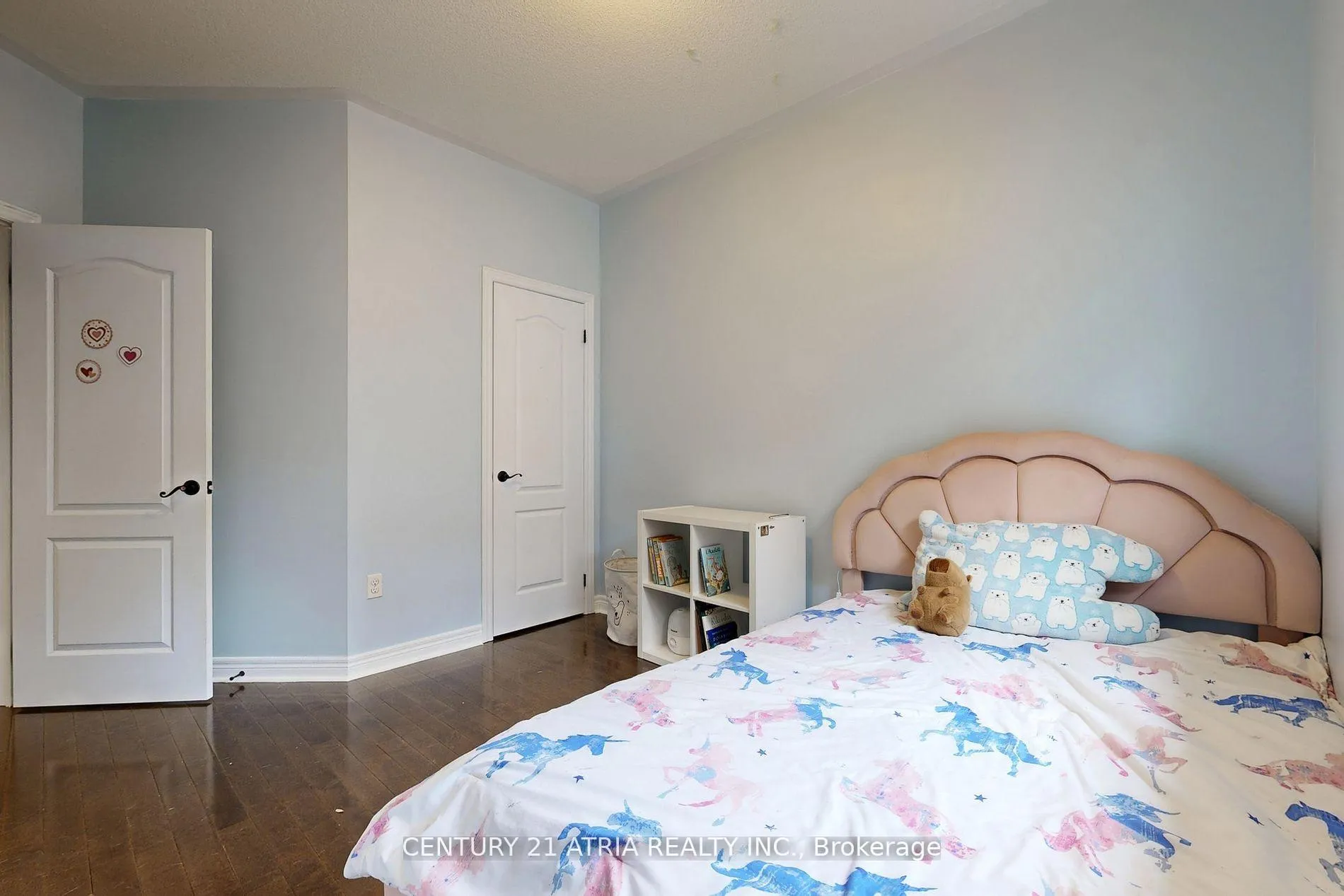 Photo 22 of 490 Kwapis Boulevard, Newmarket, Woodland Hill — HOMEH